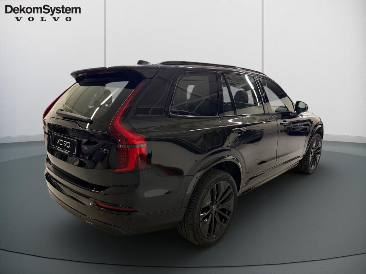 Volvo XC90 2,0 XC90B5 Black Edition 3624 Volvo XC90 2,0 XC90B5 Black Edition 3624
