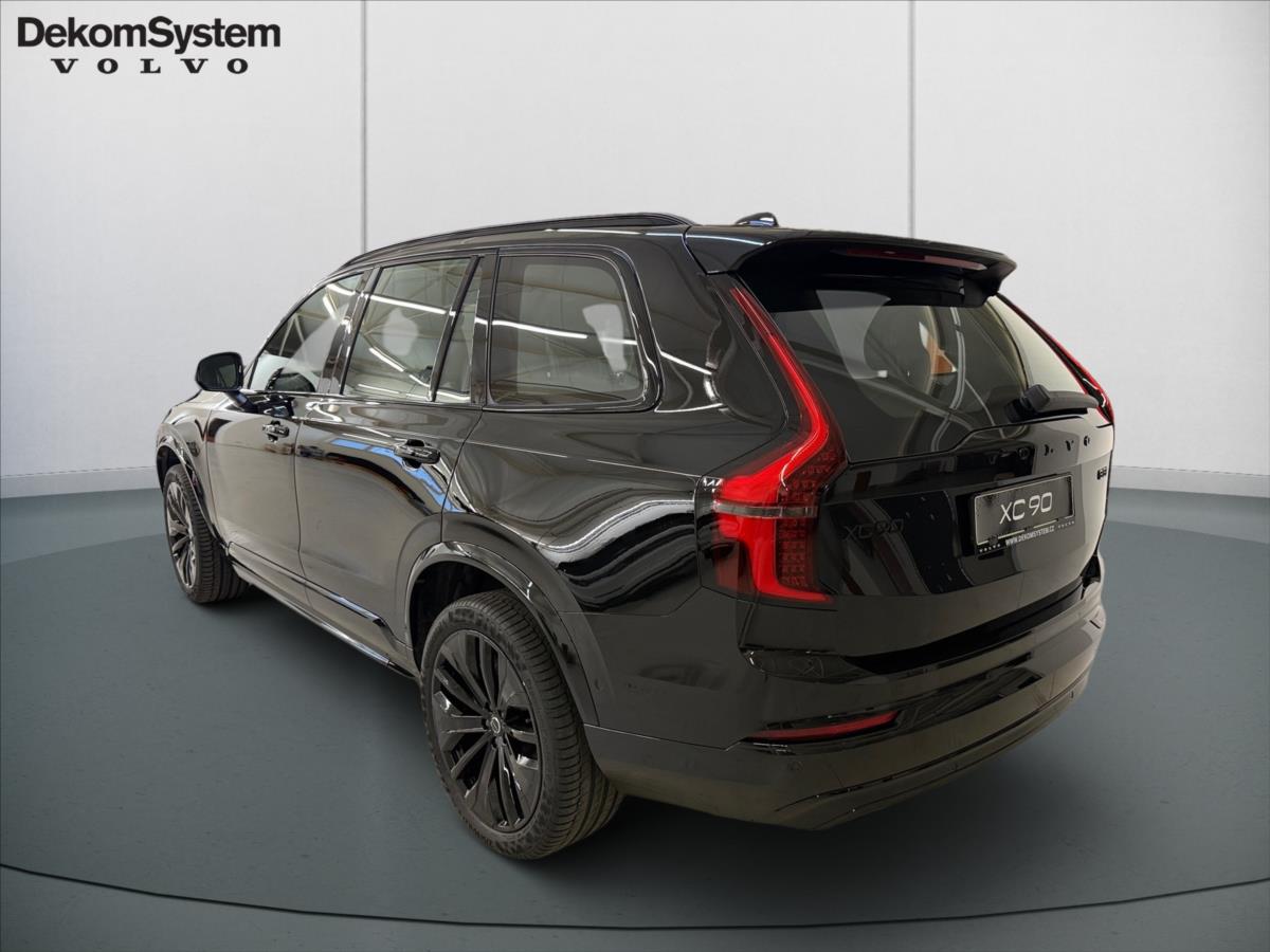 Volvo XC90 2,0 XC90B5 Black Edition 3624 Volvo XC90 2,0 XC90B5 Black Edition 3624