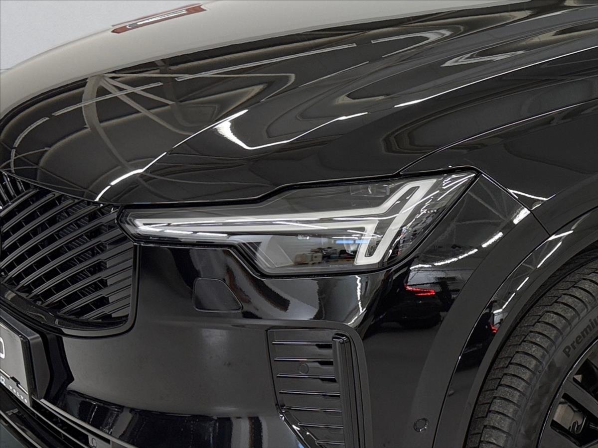 Volvo XC90 2,0 XC90B5 Black Edition 3624 Volvo XC90 2,0 XC90B5 Black Edition 3624