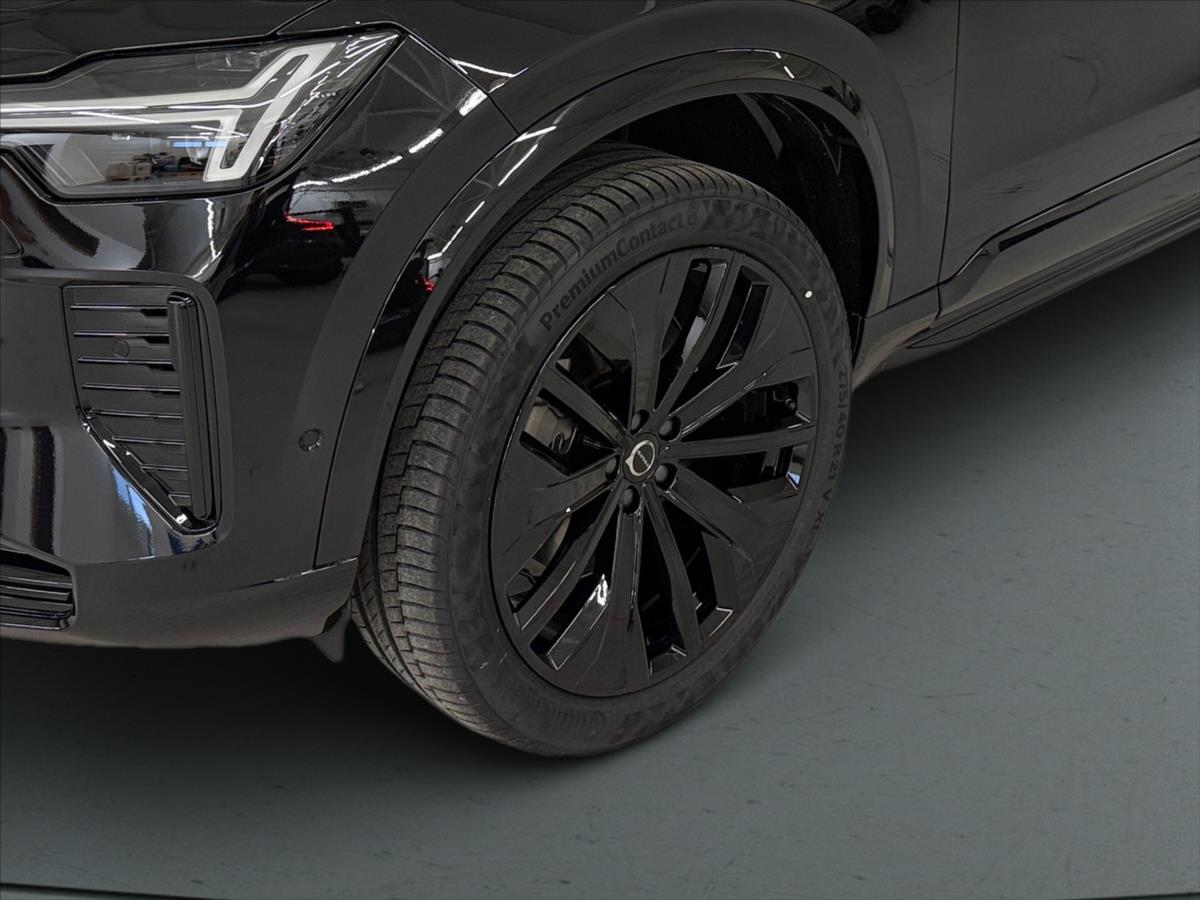 Volvo XC90 2,0 XC90B5 Black Edition 3624 Volvo XC90 2,0 XC90B5 Black Edition 3624