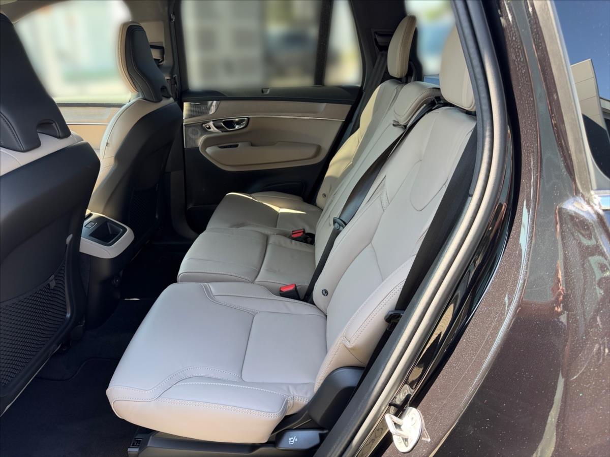 Volvo XC90 2,0 XC90B5 Plus Bright 5001 Volvo XC90 2,0 XC90B5 Plus Bright 5001