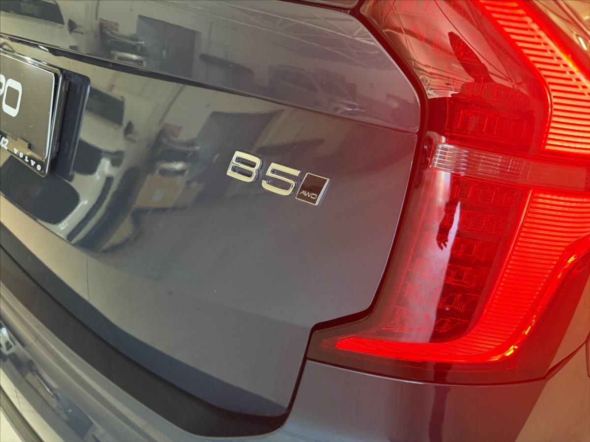 Volvo XC90 B5 Ultra Dark 2469 Volvo XC90 B5 Ultra Dark 2469