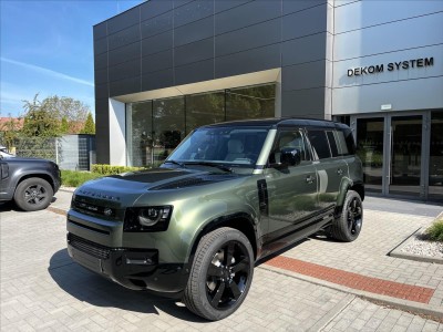 Land Rover Defender 3,0 110 X-Dynamic SE D200 AWD Land Rover Defender 3,0 110 X-Dynamic SE D200 AWD