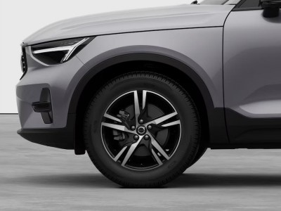 Volvo XC40 2,0 B3 FWD Plus Dark 5544